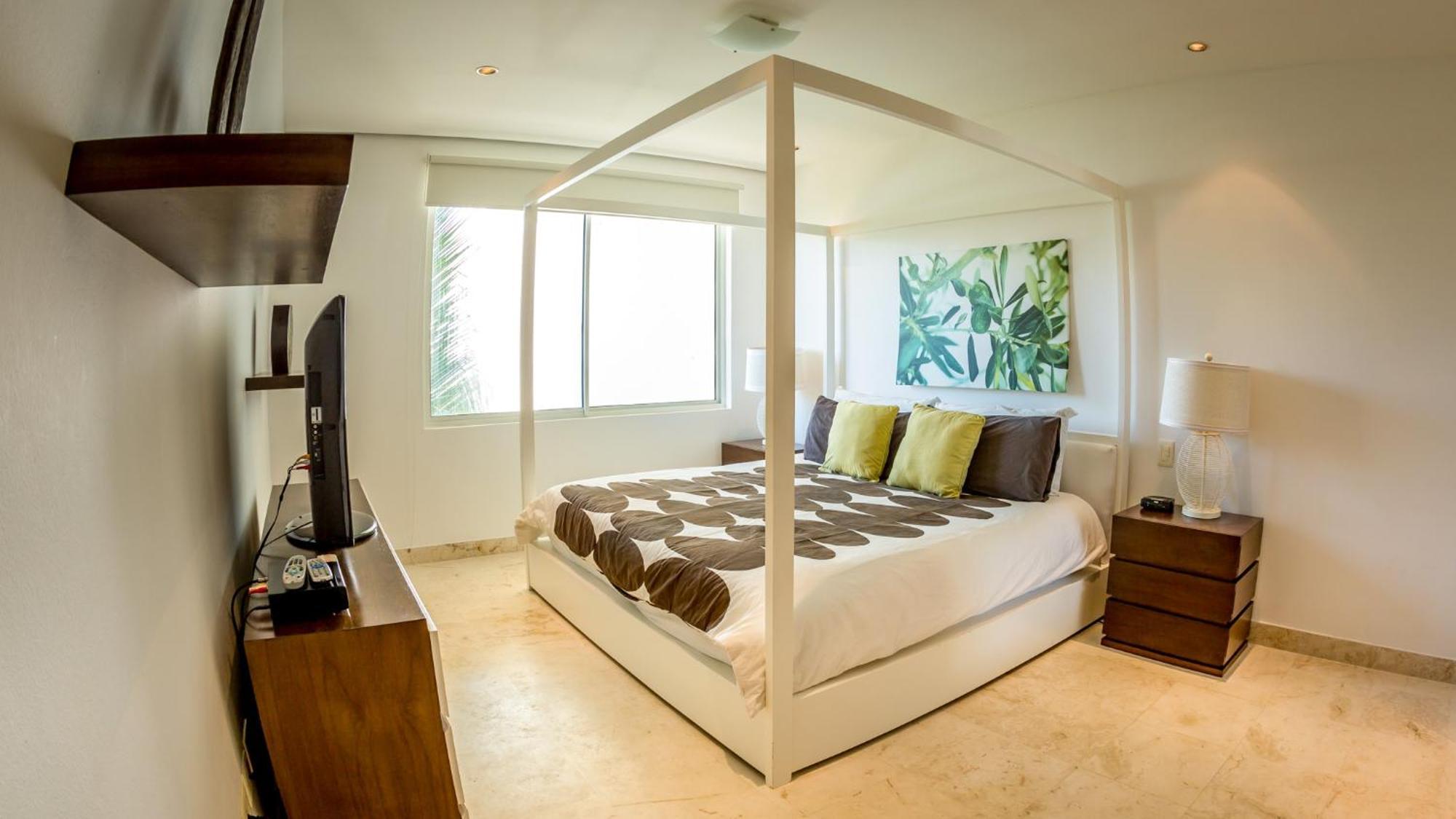 Aparthotel The Elements Oceanfront & Beachside Playa del Carmen